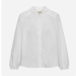 [써스데이아일랜드](T256MBL133W)플라워자수 셔츠형 블라우스