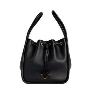 프라다 로고 플라크 드로스트링 버킷 백 1BE087VOVO2CYS F0002 TP944689501