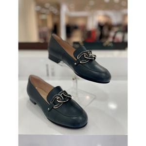 [에스콰이아(여성화)]여성 3cm 금장 장식 플랫 로퍼-EQDFHQ701GR