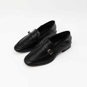 [신난다슈] 여성 로퍼 단화 2cm 플랫 구두 슬립온 바부슈 뮬 블로퍼 낮은굽 MRO247139 블랙