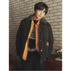 [빈폴멘] [빈폴] 양모 트리밍 사파리 다운  블랙 (BC4Y38C725)