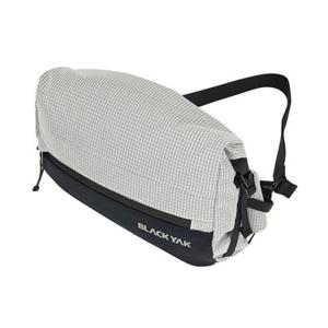 [블랙야크] 공용 레저 등산 롤탑힙색 (2BYABXU913)