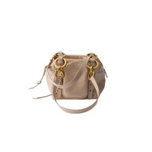 프라다 댕글 레더 탑 핸들 미니백 파우더 핑크 1BB137-2CYR-F0236