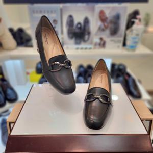 [허시파피]여성 발 편한 5cm 청키힐 스퀘어토 장식 로퍼 3fq424-