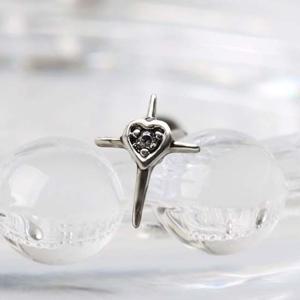 하트 십자가 엔틱 실버 써지컬 스틸 피어싱