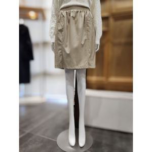 [플라스틱아일랜드]MARIO플라스틱아일랜드 레더밴딩스커트 PQ1WS282