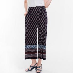 이라인 아이스 보더나염 9부바지 네이비 통바지 밴딩바지