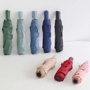 컴팩트 수동 3단우산 1P 접이식 휴대용 가벼운 우산