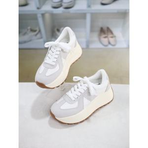 [블리아르]로키 심플 통굽 키높이 여성 스니커즈 7cm BLMD501091