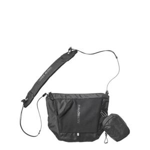 살로몬 크로스백 LC2867800 BLACK