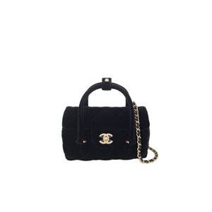 [엘러브] 샤넬 VIP 기프트 벨벳 탑핸들 플랩백 블랙 6ET0291