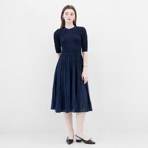 [요이츠] 셔링 텍스처 믹스 플리츠 원피스_YJ04WNPOP05