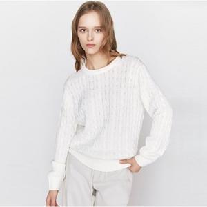 [지오다노]여성 간절기 얇은 면 크루넥 니트 스웨터 356505