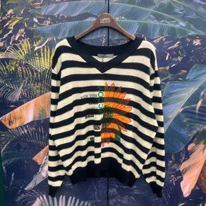 [르니앤맥코이]해바라기스트라이프브이넥니트MM10KN002_IC