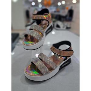 리바디 세이브존08 샤인큐빅스트랩샌들 2023RD0295H