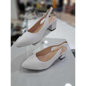 리바디 세이브존08 스틸레토슬링백펌프스 2023RD0257H