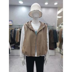 [스테파니] 세이브존05 밑단 벌륜 페이크 레더 후드조끼1 A25JK5114BE