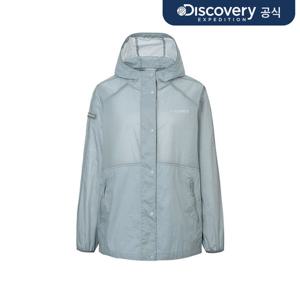 [고윤정 착용] 프레시벤트 여성 오버핏 바람막이 (L. SKY BLUE) DWWJ93053-SBL