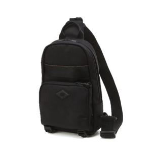 [닥스핸드백] SAFE AWAY 블랙 나일론 슬링백 DBBA5E850