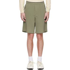 25 FW 몽클레어 남성 카키 매트 B 스윔 쇼츠 251111M193083