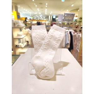 [타티네쇼콜라]US안나꽈배기니삭스T (2025년 FW신상) TTOWSC062T