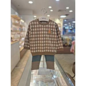 아가방 세이브존03 아가방 브라운 제프 체크 맨투맨 상하세트 AT01R753001A