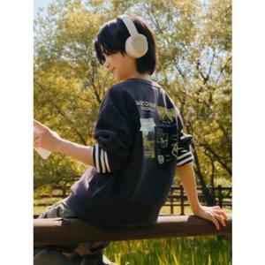 [디스커버리키즈US] (DKTR18054-DGS) 키즈 아웃도어 그래픽 맨투맨