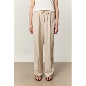 아떼 바네사브루노 25SS 스테디셀러 베이지 턱장식 린넨혼방 밴딩팬츠 WVPA5B273I1