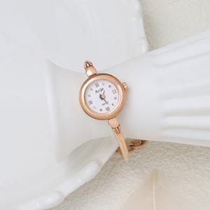 14K 클래식 이터나 뱅글시계