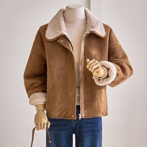 [커스텀에이블] 스웨이드 카라 무스탕 점퍼_T2512MU003D