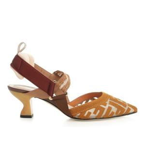 펜디 포인티드 토 로우 힐 슬링백 8J8900AWCX F1V8T