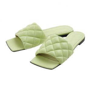 [보테가베네타] 여성 패디드 플랫 샌들 627710 VBRR0 3420