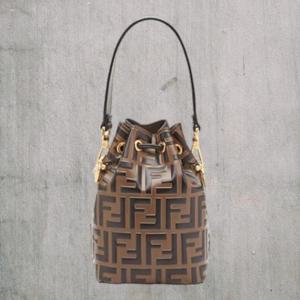 펜디 여성 몬드레조브라운가죽미니백 BROWN TU 8BS010A659F13VK