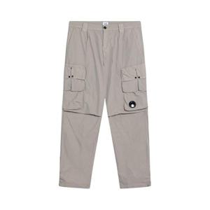 CP컴퍼니 플랫 나일론 카고 팬츠 18CMPA170A 005991G 327