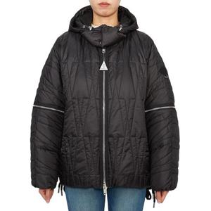 몽클레어 X 윌로우 스미스 하이사 여성 패딩 점퍼 1A00004 M5010 999