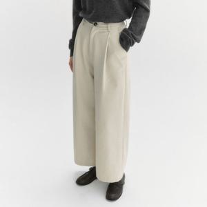 [마리끌레르][정가89,000]핀턱 세미와이드 팬츠(MAFCSL09MIV)