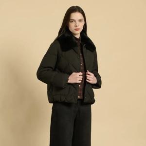 [비씨비지]퍼카라 덕다운 점퍼 B6S1G870