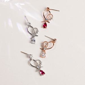 [폭스타일] [은침] 라임 하트 귀걸이