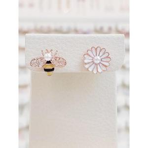 볼라레 세이브존01 꿀벌 꽃 에나멜 은침 귀걸이 spe1156