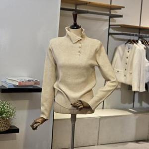 [반에이크]VB5ZKTM325Z_사이드 단추 폴라 골지 니트