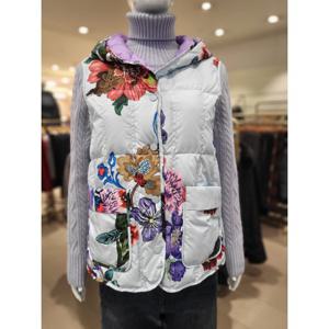 [비꼴리끄] 후디 프린트 퀼팅 조끼 B232PV2030