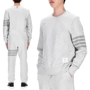 [톰브라운] 사선완장 MJT248P 06910 065 남성 맨투맨 티셔츠