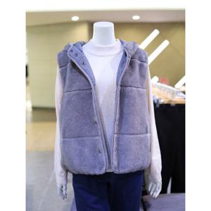 [아르테] 여성 페이크 밍크 후드 버튼 조끼 DQDCFV730