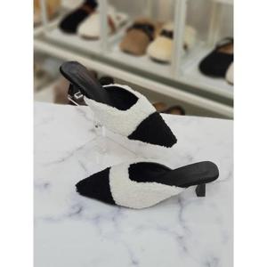 한슈 세이브존07 스틸레토 퍼 미들힐 5cm HS56318dg