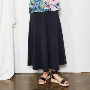 [디아스토리] 솔리드 플레어 스커트 (AHSOSK04)-BLACK