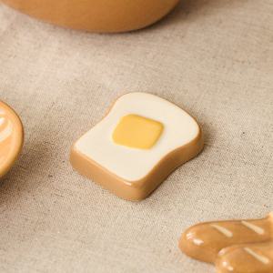 [모던하우스] L 냥이네 빵굼터 버터식빵 수저받침