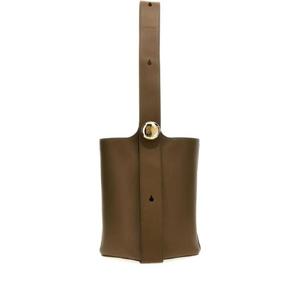 로에베 미디엄 페블 버킷 백 AANBBBWX016423