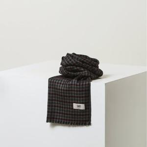 [닥스핸드백] 남녀공용 그레이 체크 울스카프 DCSC5F722G2