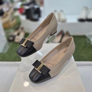 허시파피 세이브존07 여성 리본장식 3CM굽 펌퍼스 정장구두 3FR426