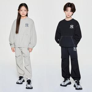 [MLB키즈DB] 스트릿 베이직 로고 아트웍 우븐 맨투맨세트(2color) (7AS2B1254)